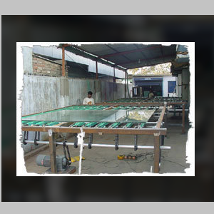 Manufacturers of Glass Cutting Machine