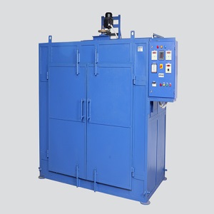 Manufacturer of Industrial Oven