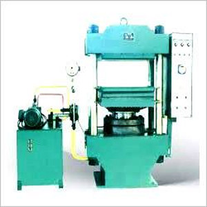 Manufacturer of Rubber Molding Press